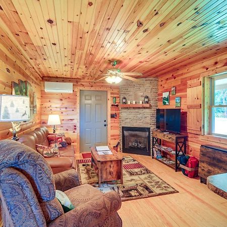 فيلا Spartaفي Blue Ridge Mountain Cabin With Views And Hot Tub المظهر الخارجي الصورة