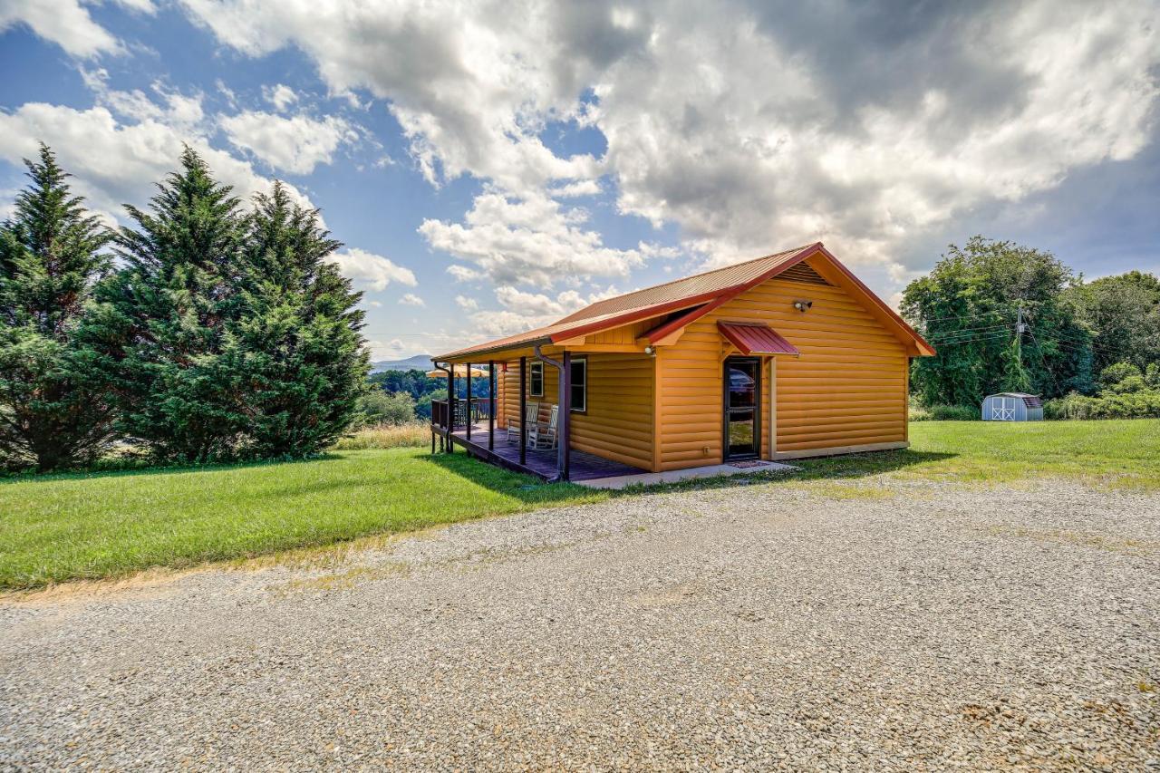 فيلا Spartaفي Blue Ridge Mountain Cabin With Views And Hot Tub المظهر الخارجي الصورة